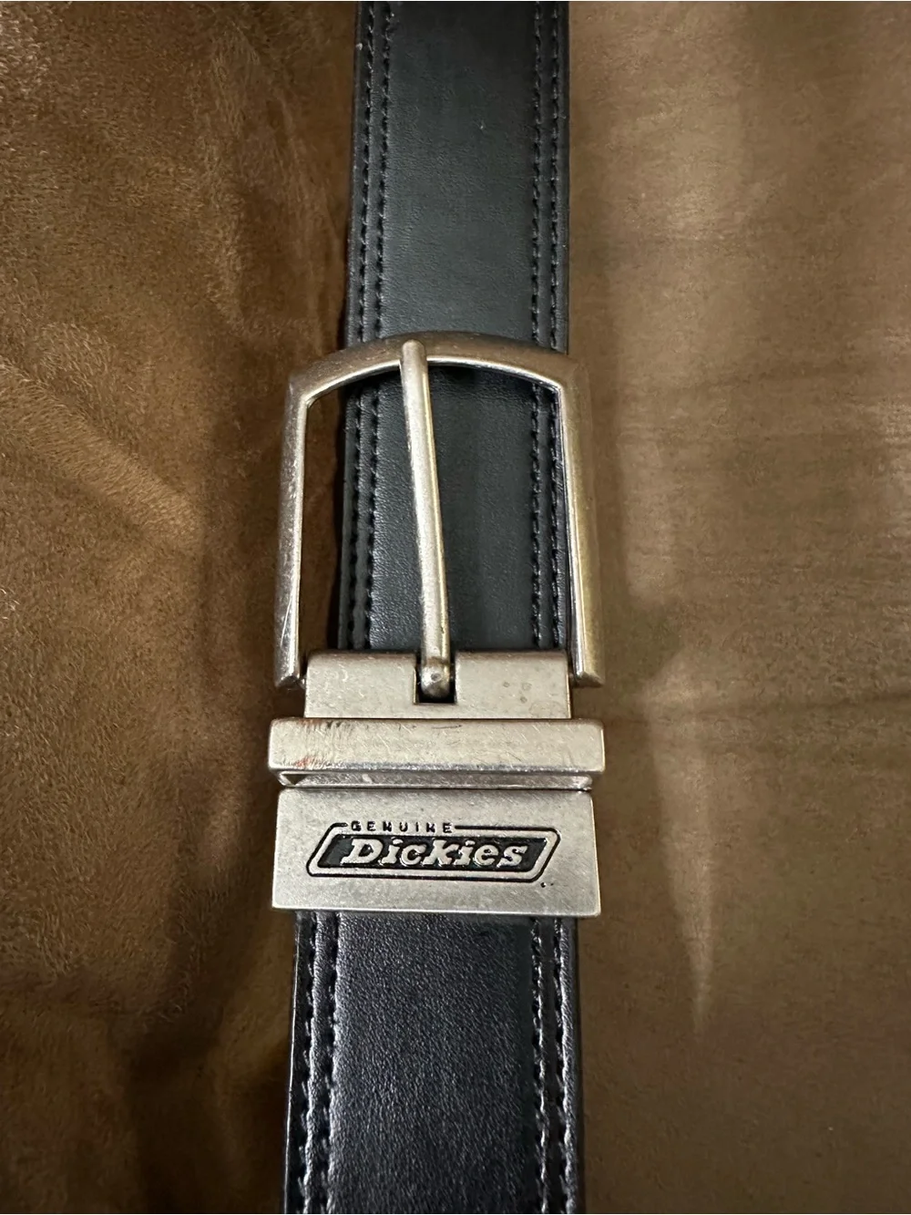 Dickies Black Belt with Silver Metal Buckle—Size 42/105